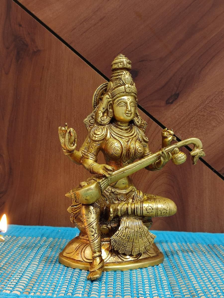 7.5 Inch | Handcrafted Brass Goddess Saraswati Idol