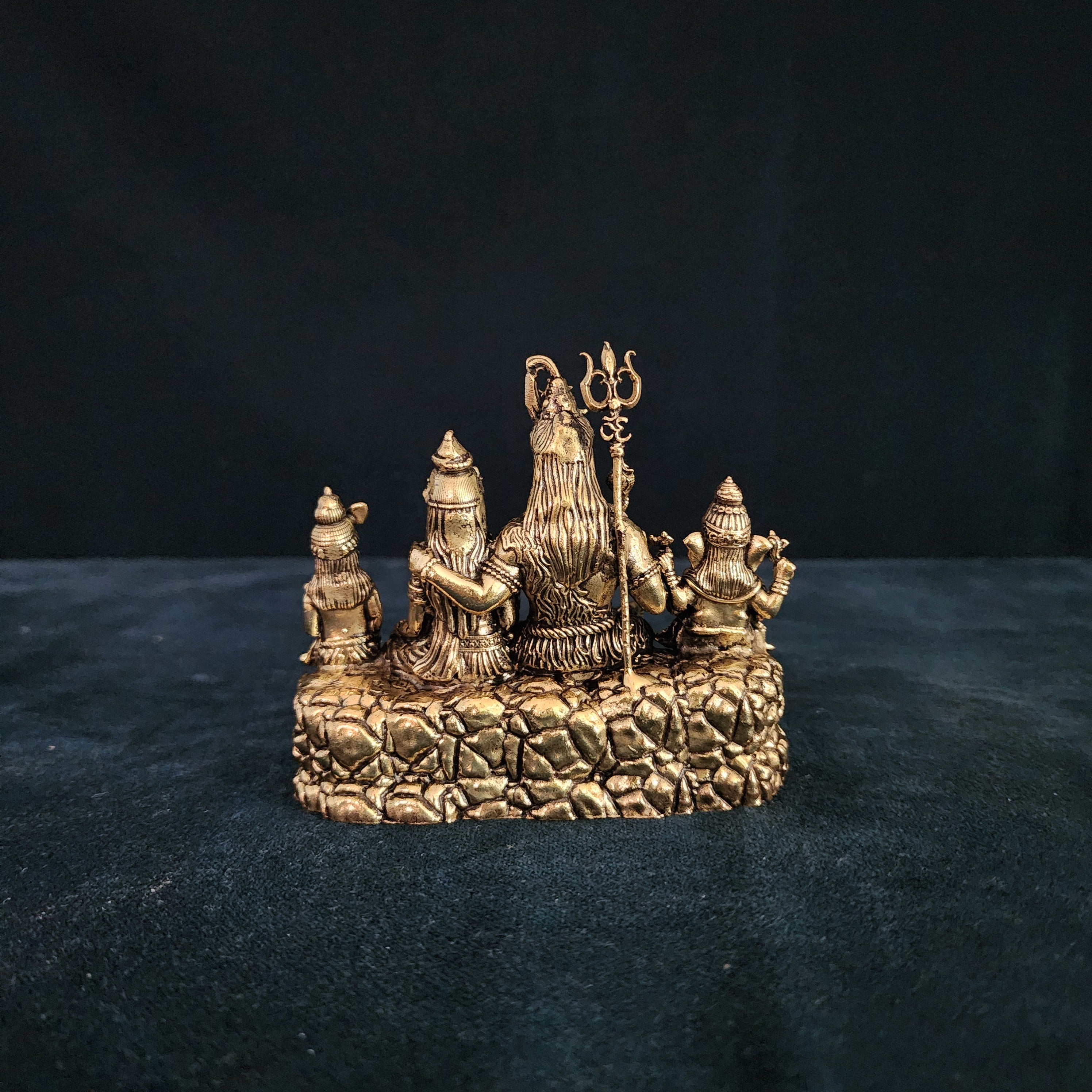 Divine Family 3.5 Inch | Silver Finished (250 gram)