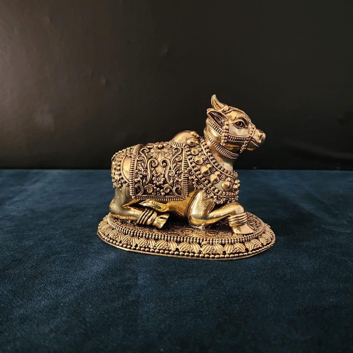 4 inch Nandi Statue Premium Brass