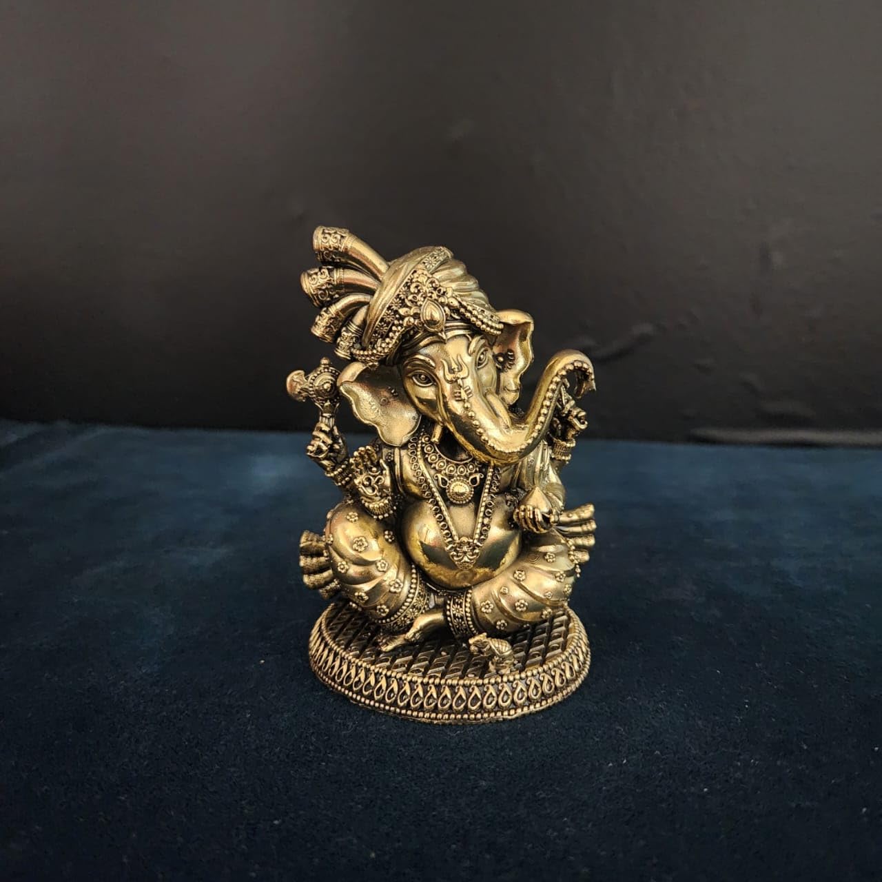 GANESH JI STATUE IN PAGDI