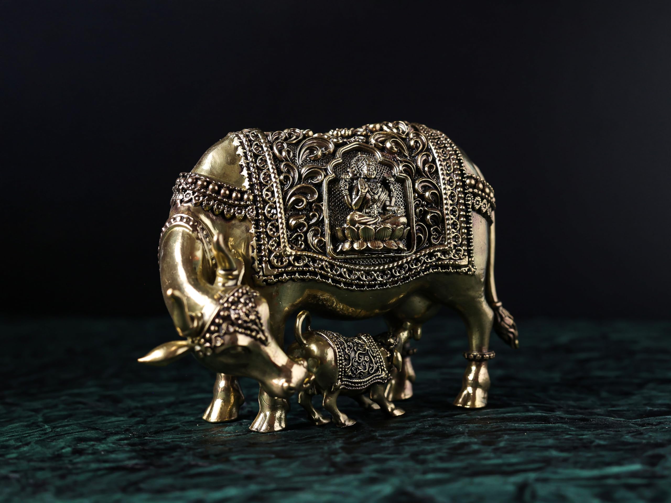 Premium Brass | Gou MATA Holy Cow Mother with Calf | Cow Decor Idol |LAXMI Ganesh Kamadhenu Idol with FINE Carving Work | 5 by 7 INCH
