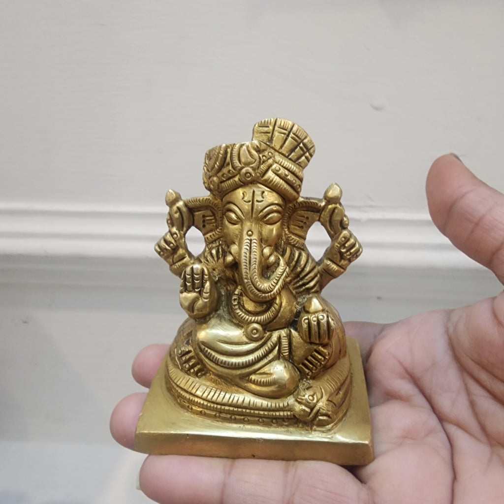 PREMIUM BRASS GANESH JI STATUE
