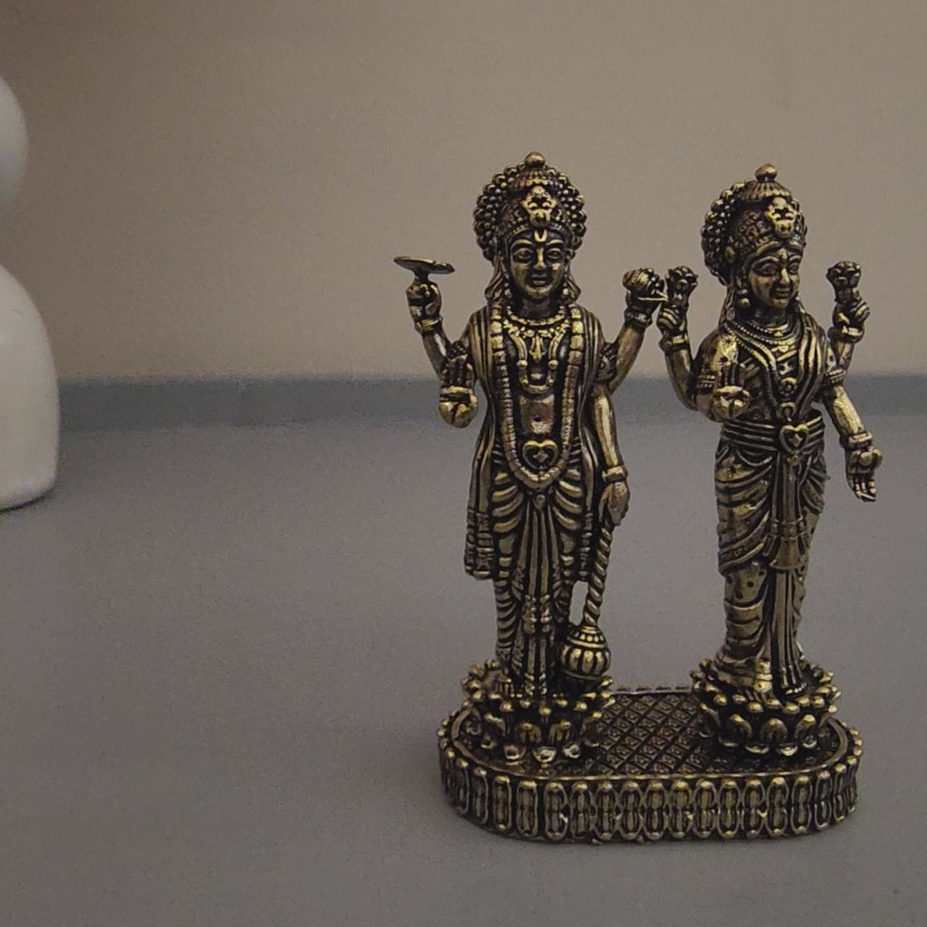 3 inch premium brass Small Vishnu Laxmi Statue 128 gram