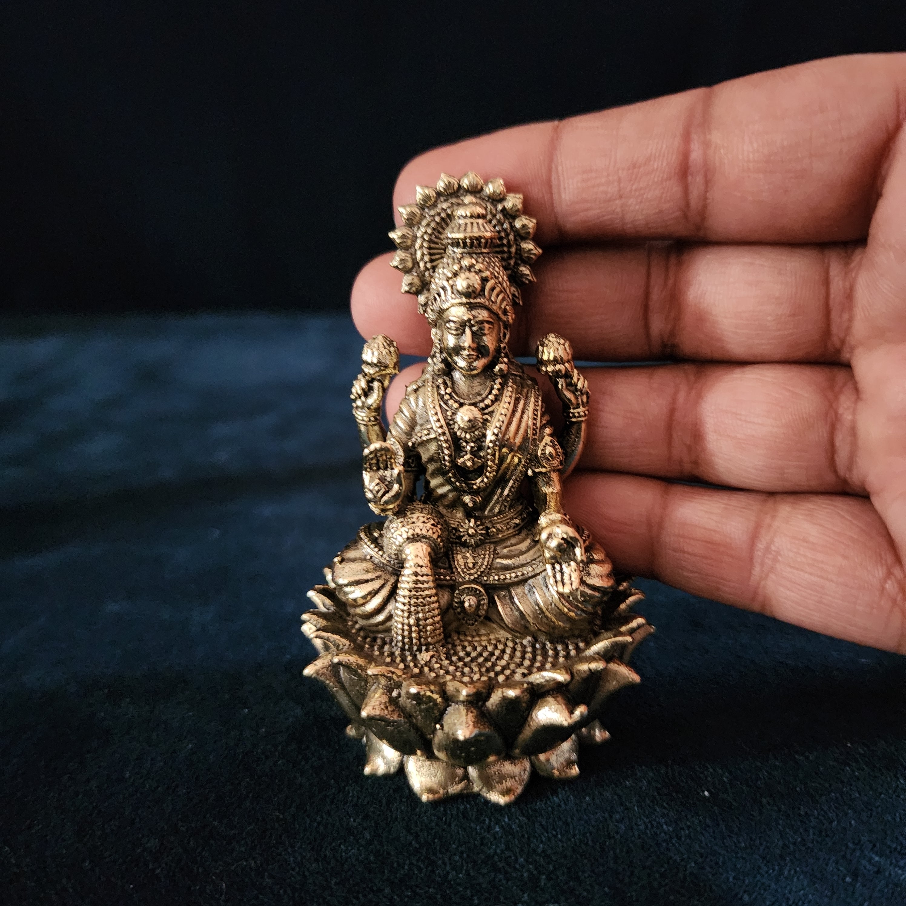 Kuber laxmi ji Statue