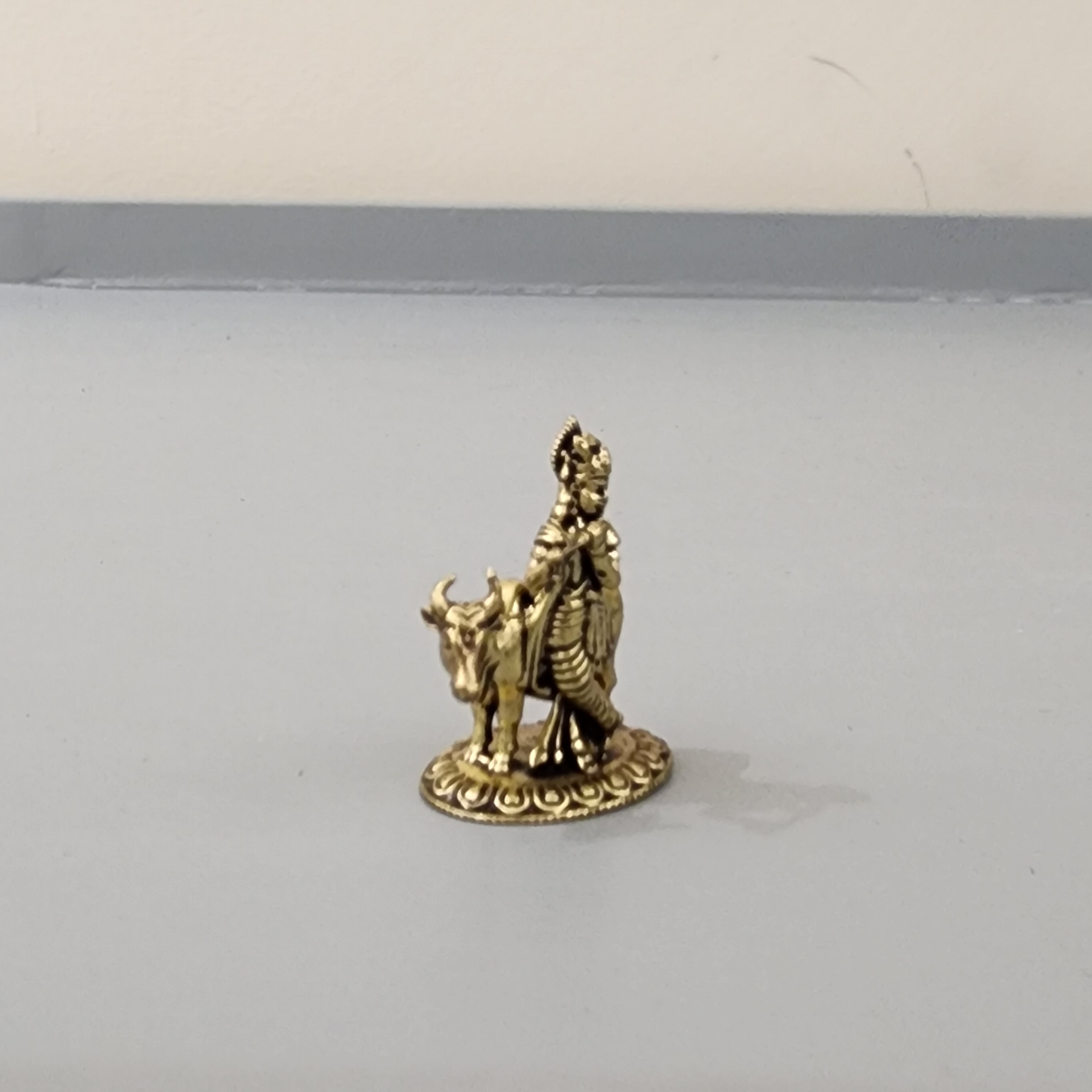 1 inch Cow krishna miniature idol 7 gram