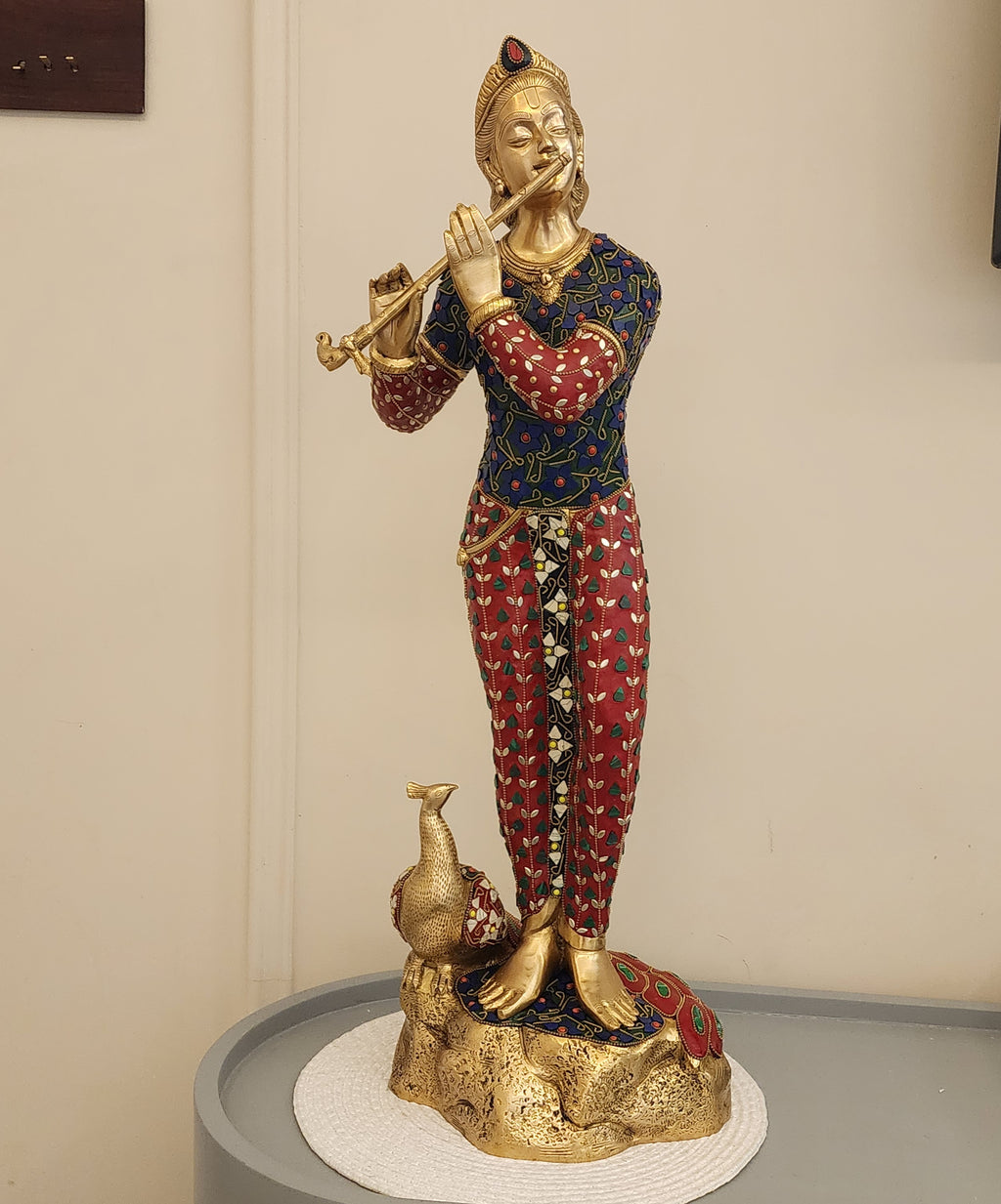 30 inch Krishna murti with stone work