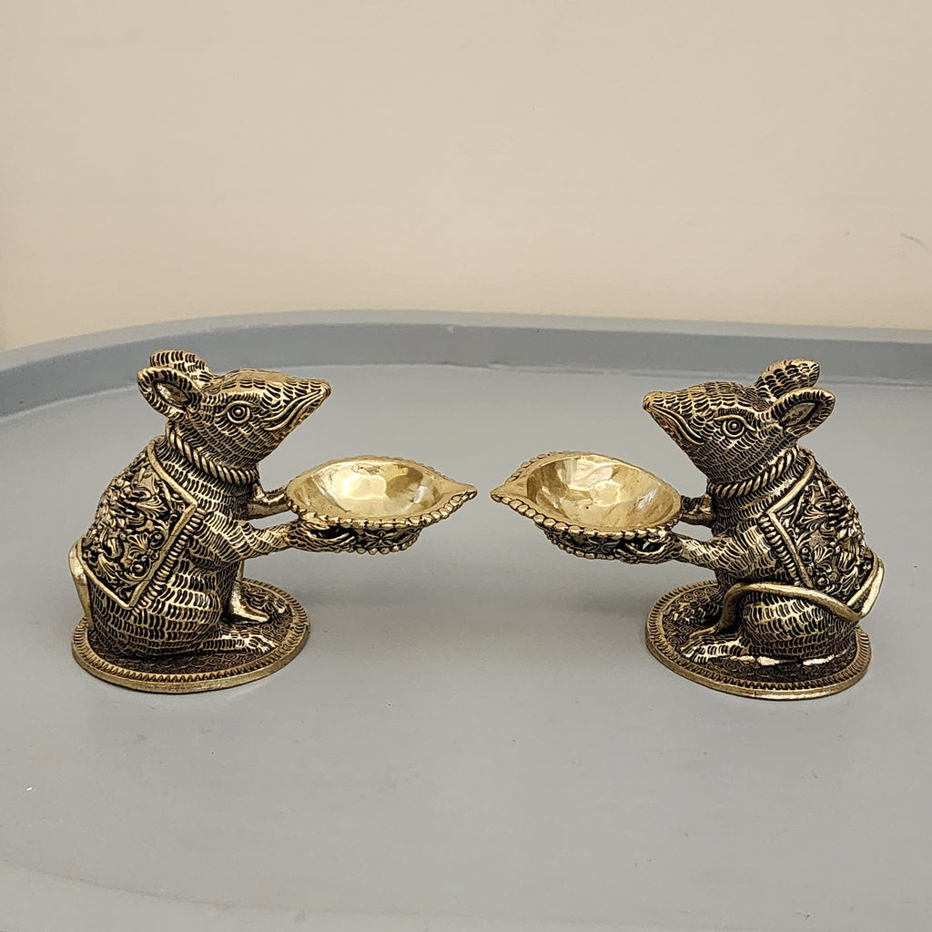 Premium Brass Mouse Diya | 3.5 Inch (180 Grams)