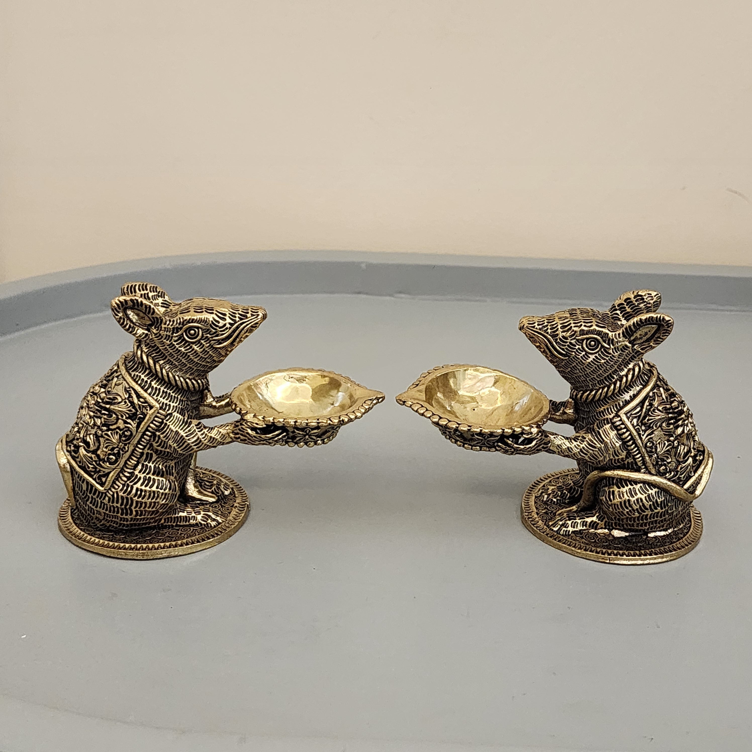 Premium Brass Mouse Diya | 3.5 Inch (180 Grams)