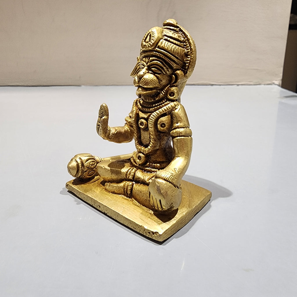 Blessing hanuman statue