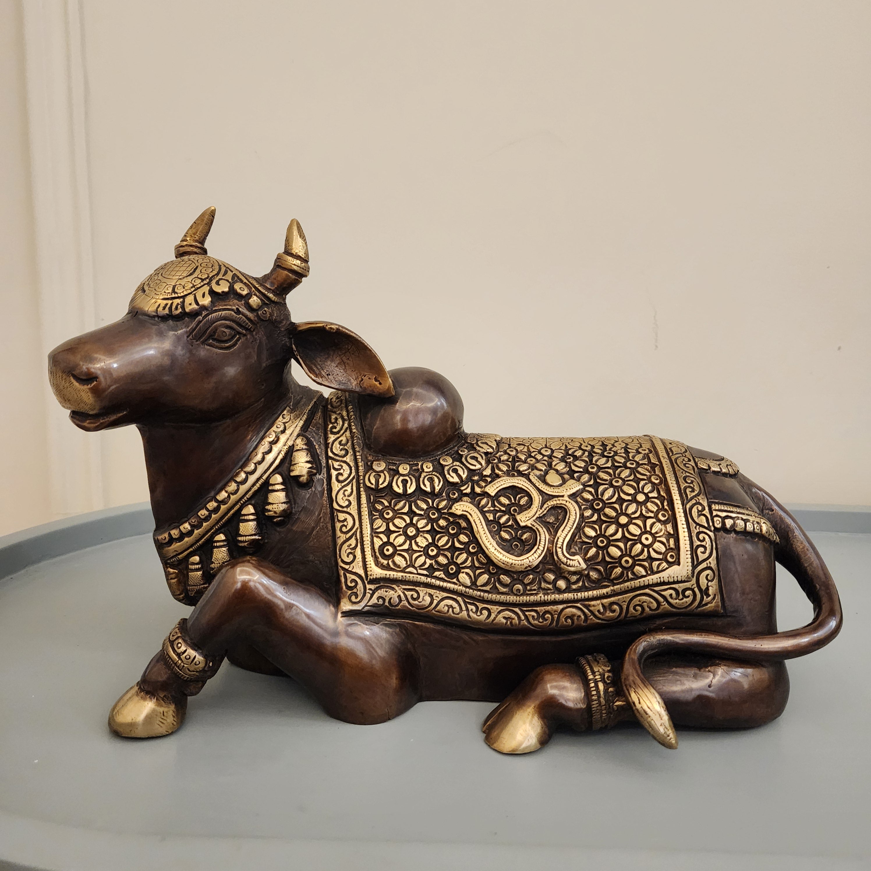 Brass Nandi Statue: Shiva's Bull Calf Idol (20cm) 5.5 kg