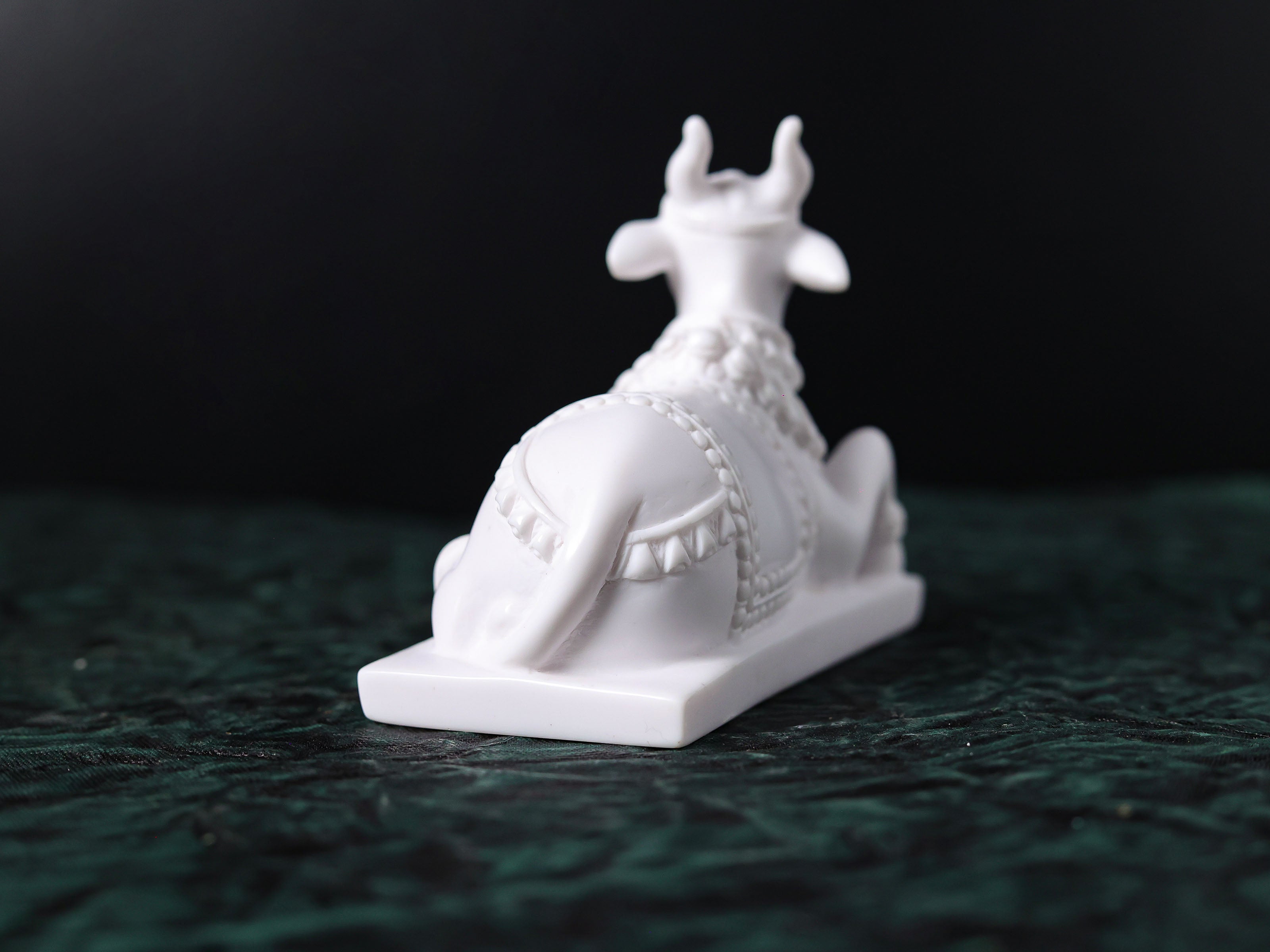 Nandi Statue Marble Dust FIGUIRNE