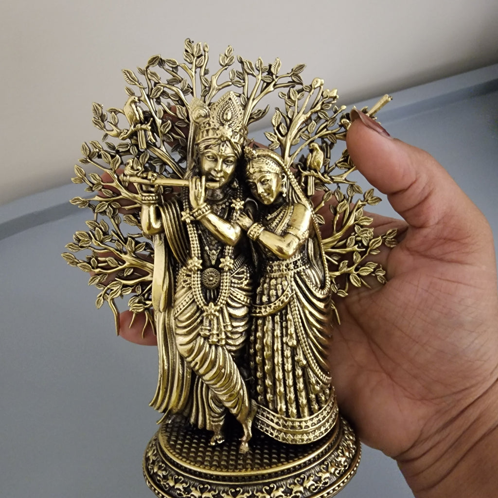 16 cm Radha Krishna with tree