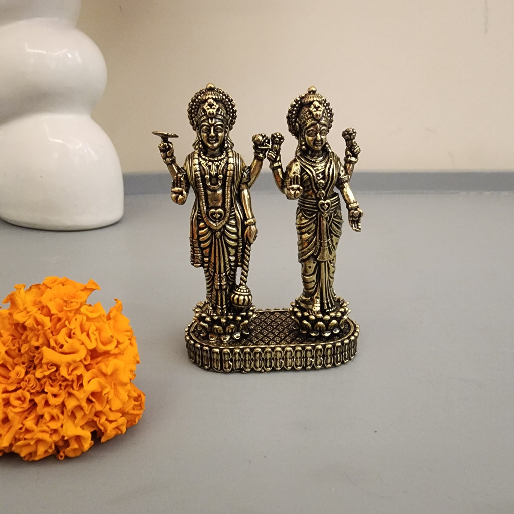 3 inch premium brass Small Vishnu Laxmi Statue 128 gram