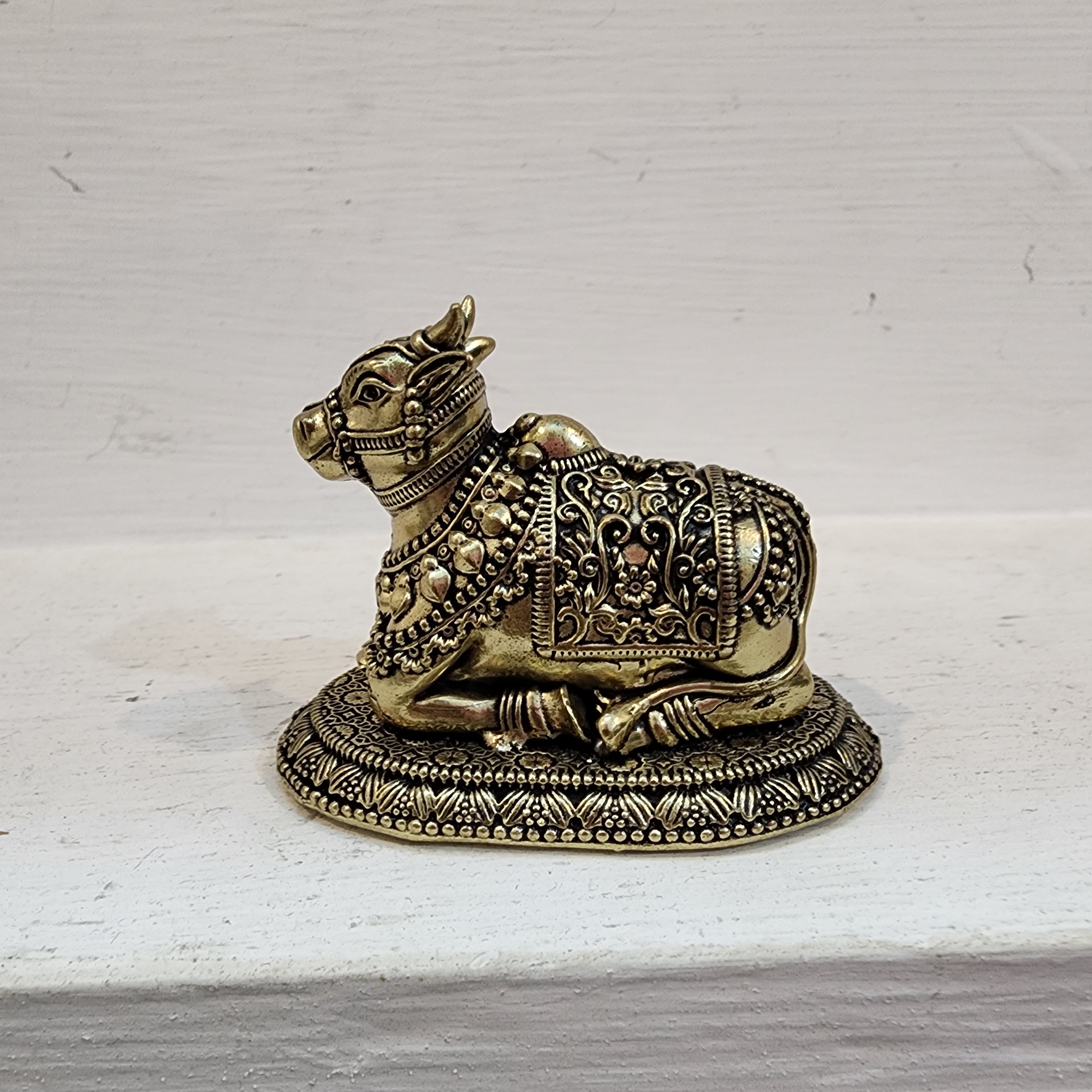 4 inch Nandi Statue Premium Brass