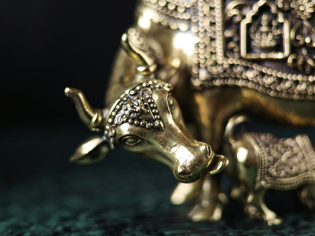 BIG Kamdhenu Statue with eight laxmi Premium Brass