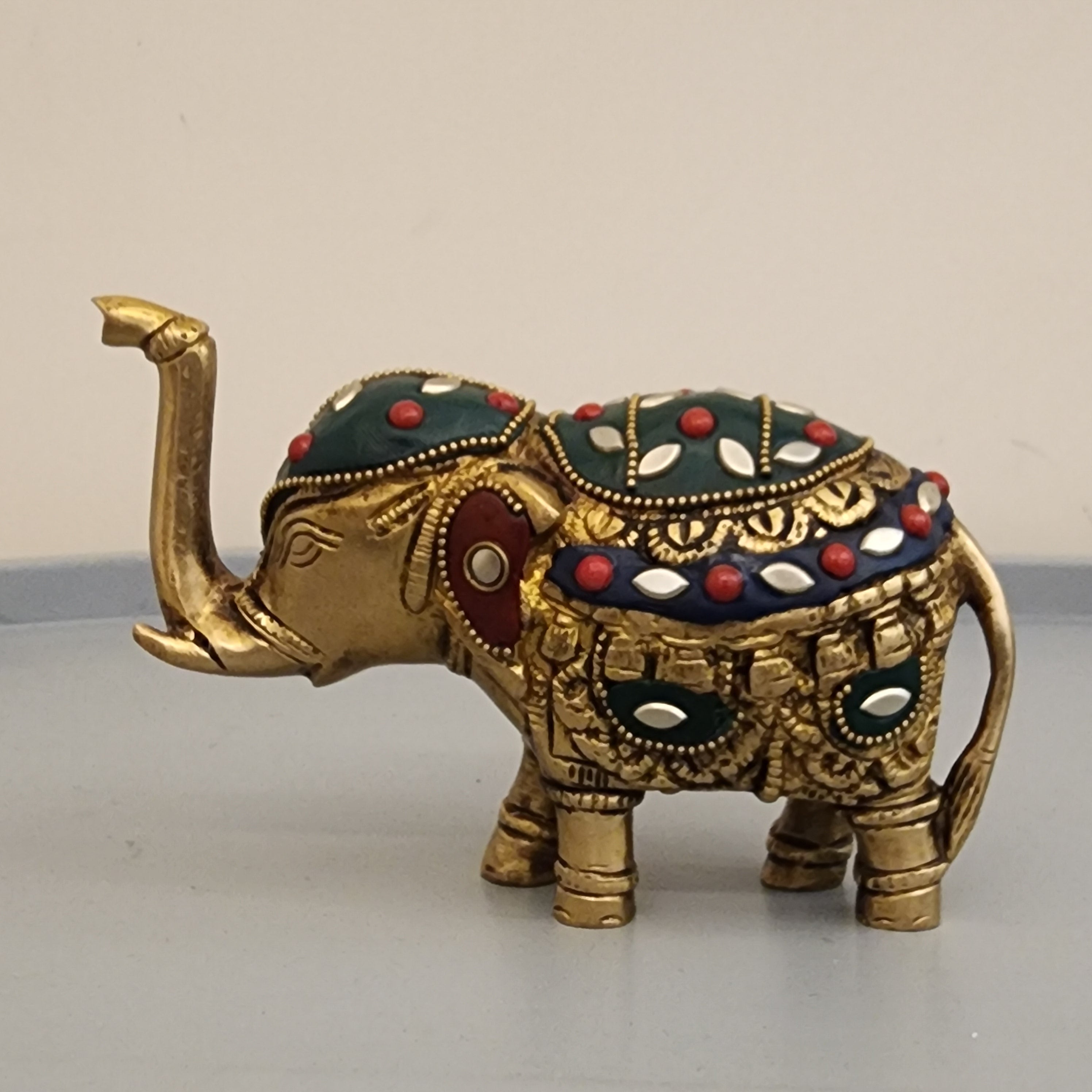 Elephant statue pair