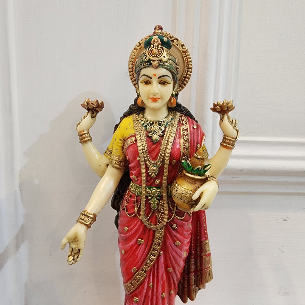 10 inch red finished laxmi maa statue (0.85 kg )