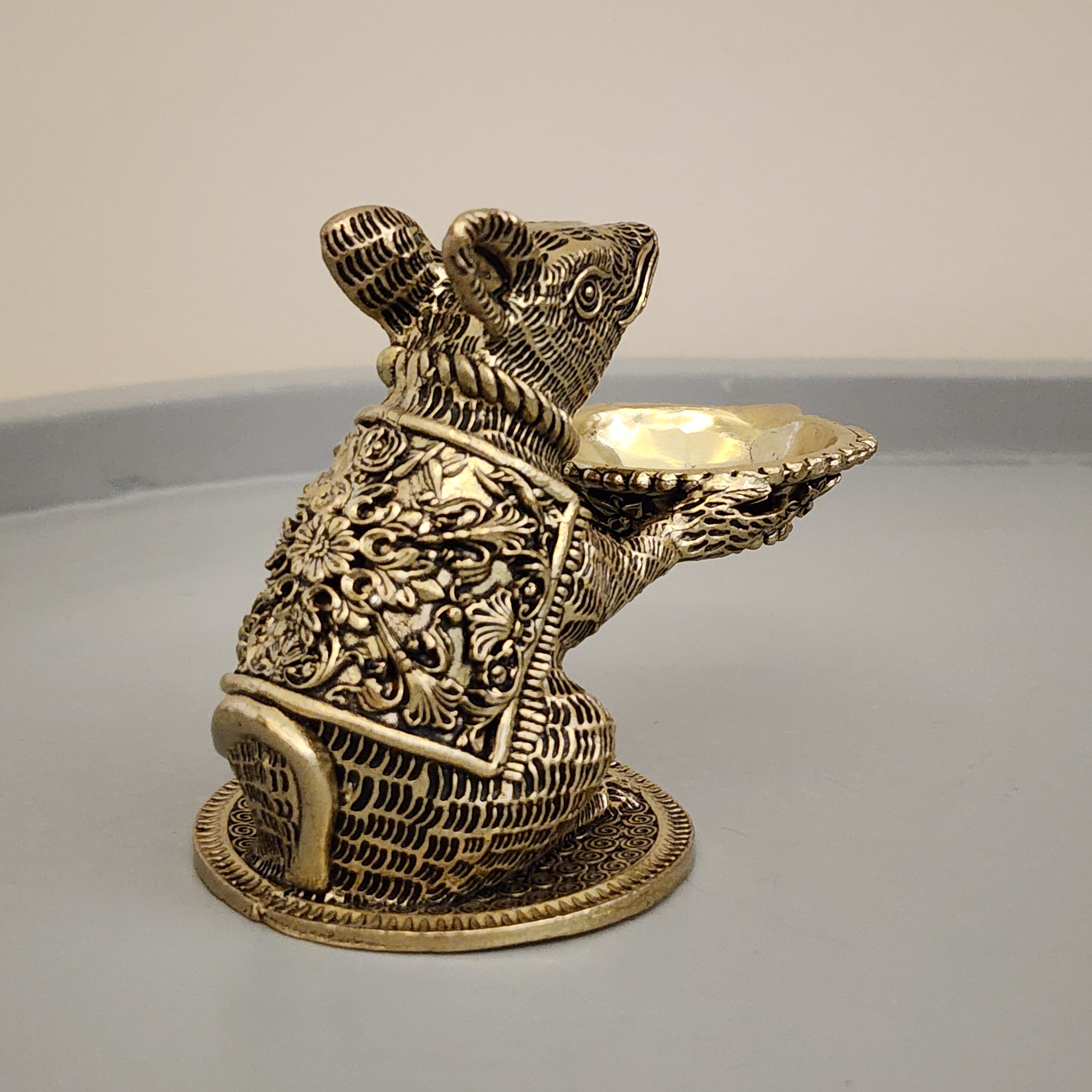 Premium Brass Mouse Diya | 3.5 Inch (180 Grams)
