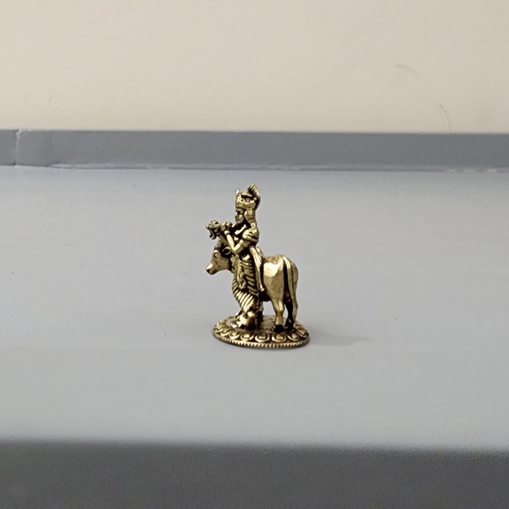 1 inch Cow krishna miniature idol 7 gram