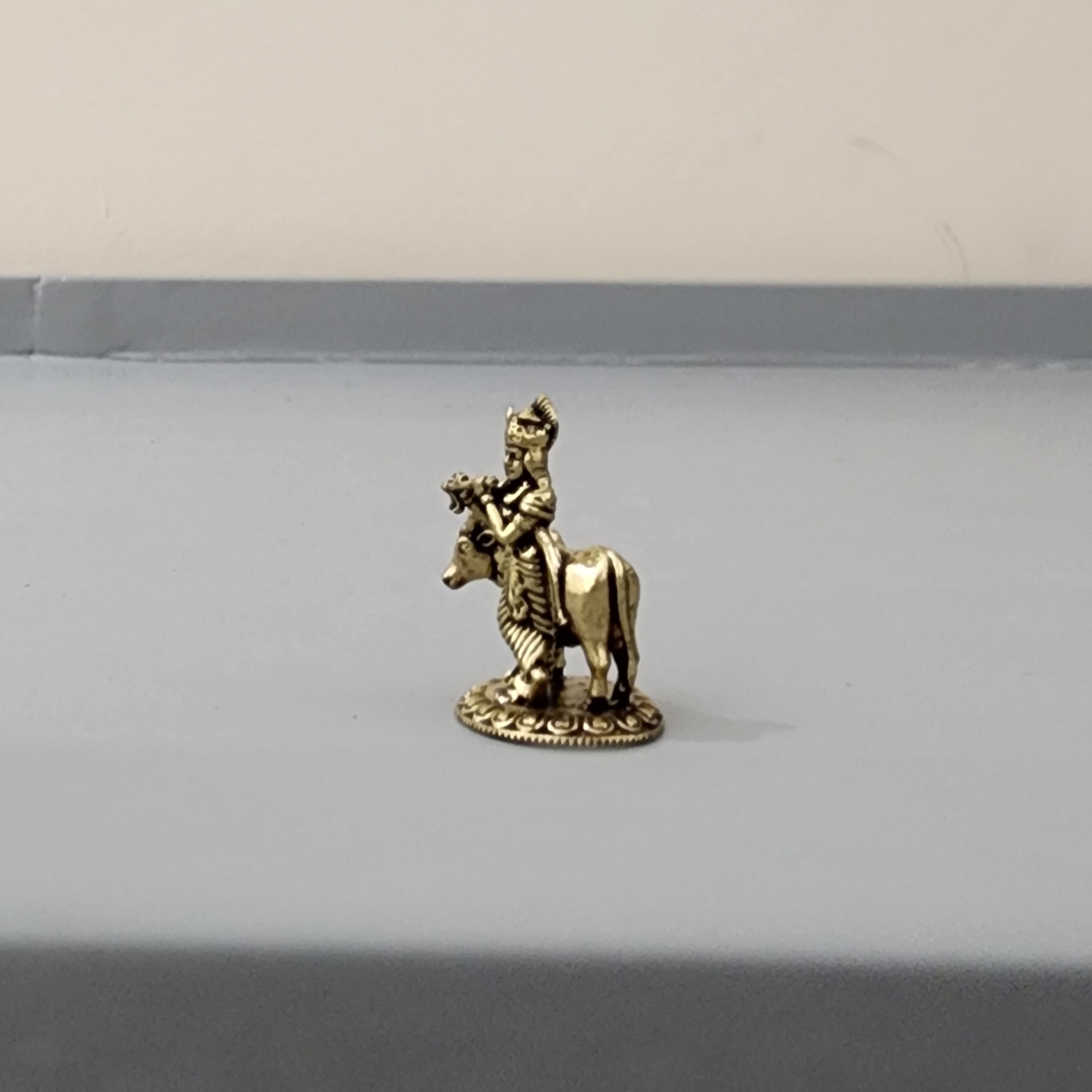 1 inch Cow krishna miniature idol 7 gram