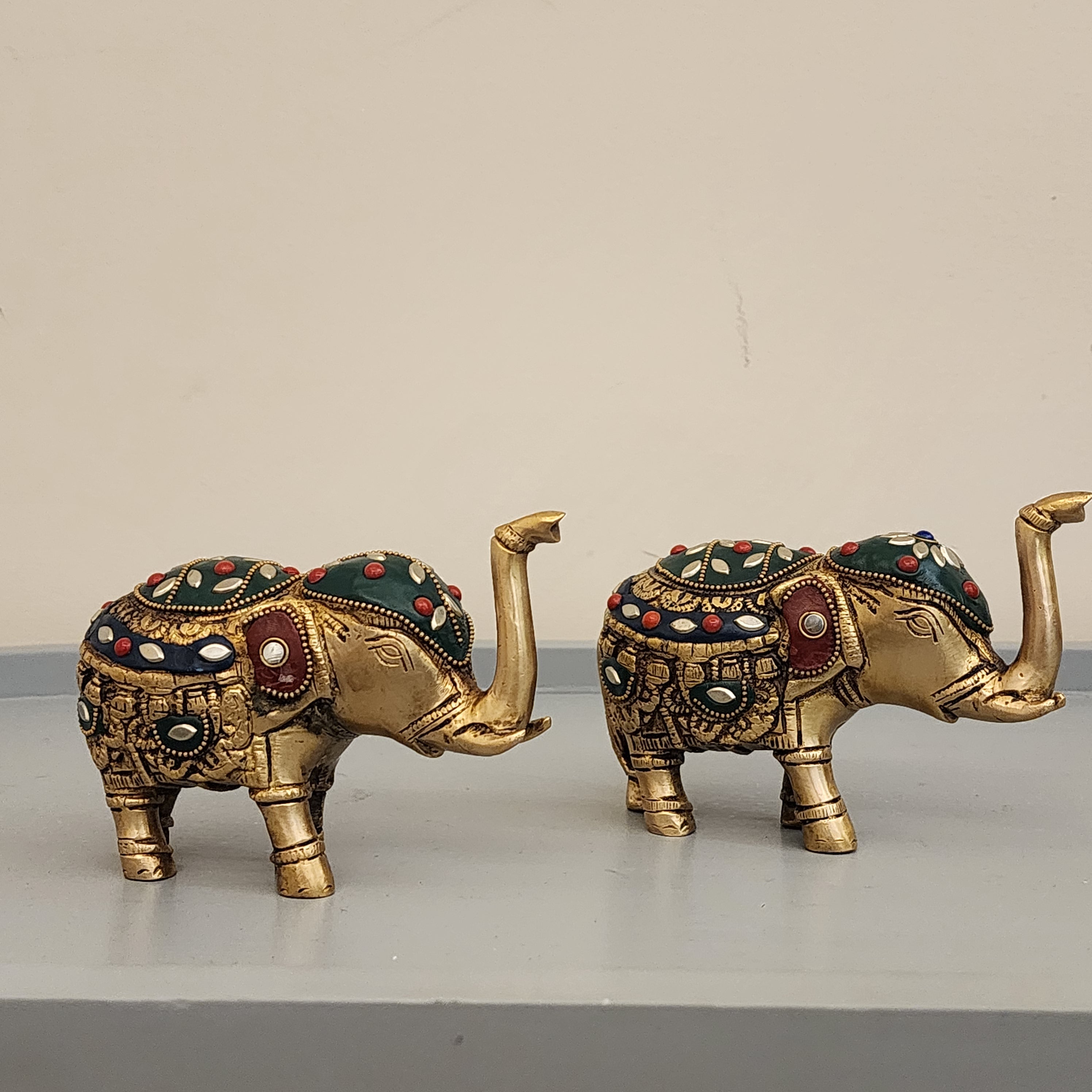 Elephant statue pair