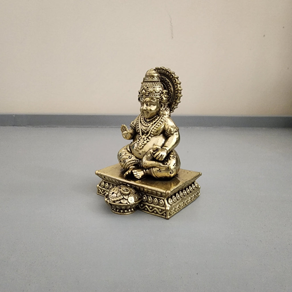 Kuber laxmi ji Statue