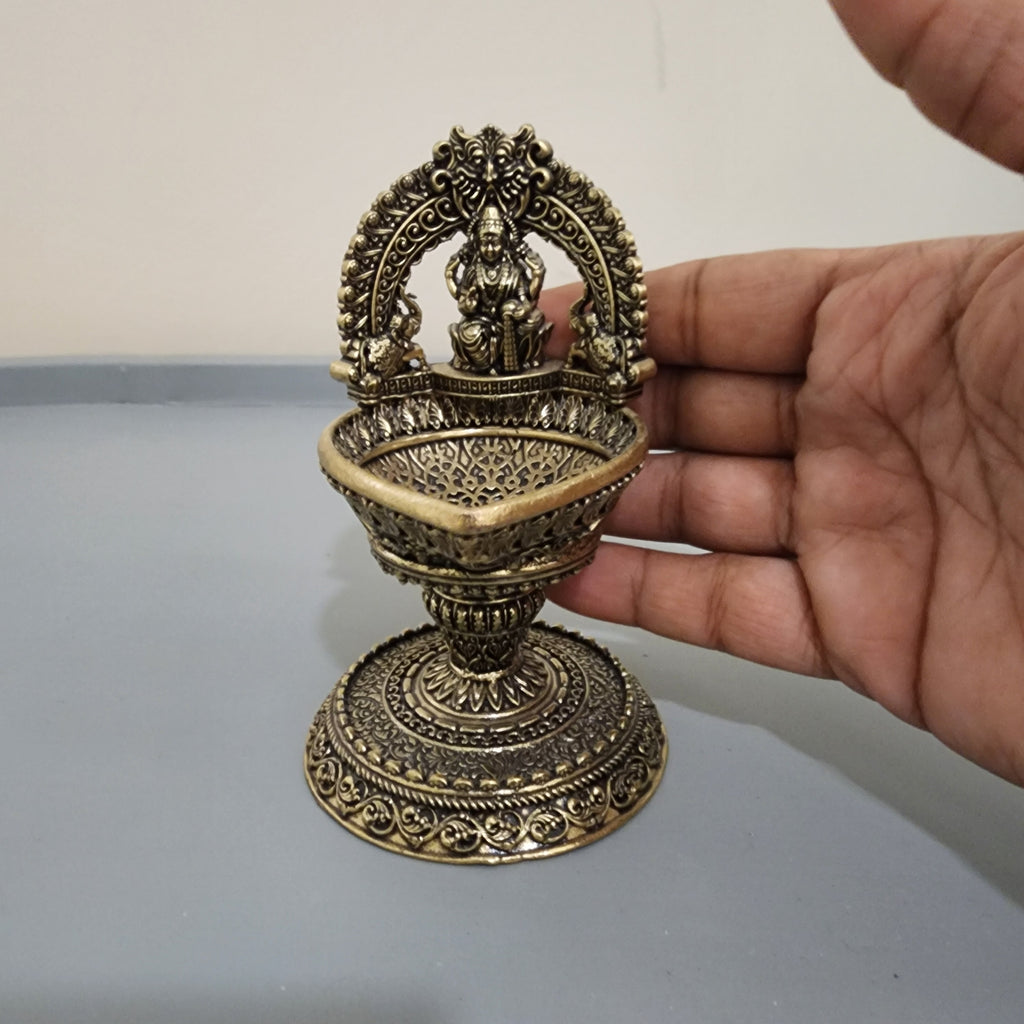 Premium brass Laxmi diya 11 cm