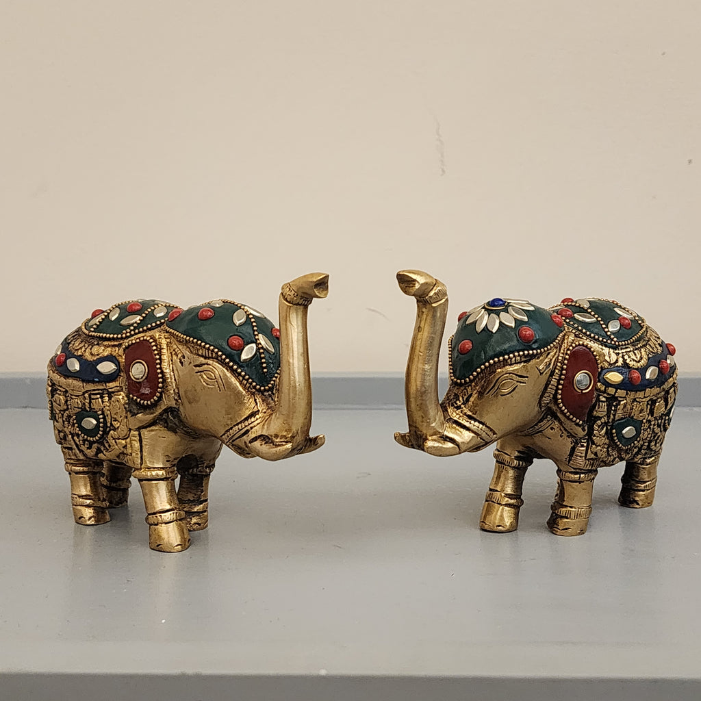Elephant statue pair