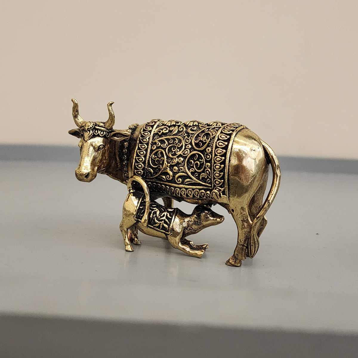 6.5 cm / 5 cm Kaamdhenu cow calf statue premium brass