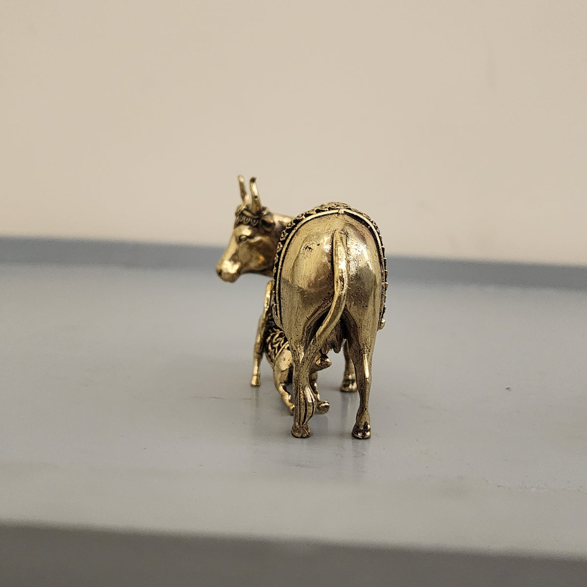 6.5 cm / 5 cm Kaamdhenu cow calf statue premium brass