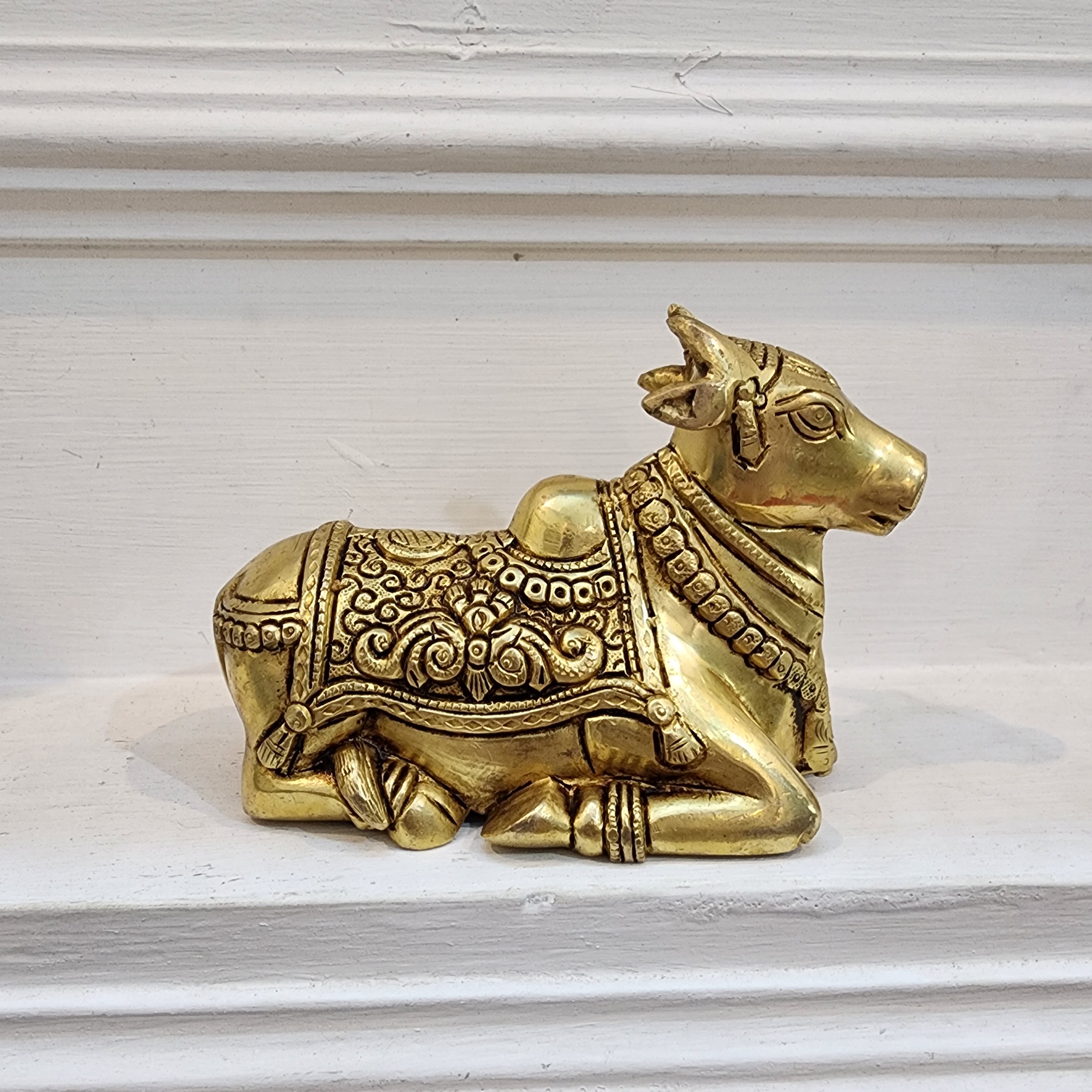 Brass bull nandi statue