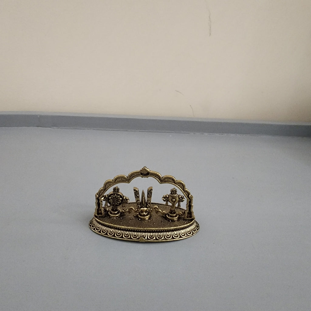 Tirupati Balaji Shanku Chakra Namam Stand