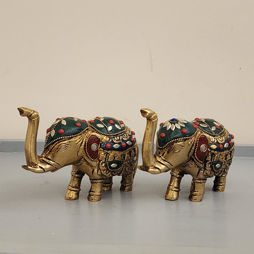 Elephant statue pair
