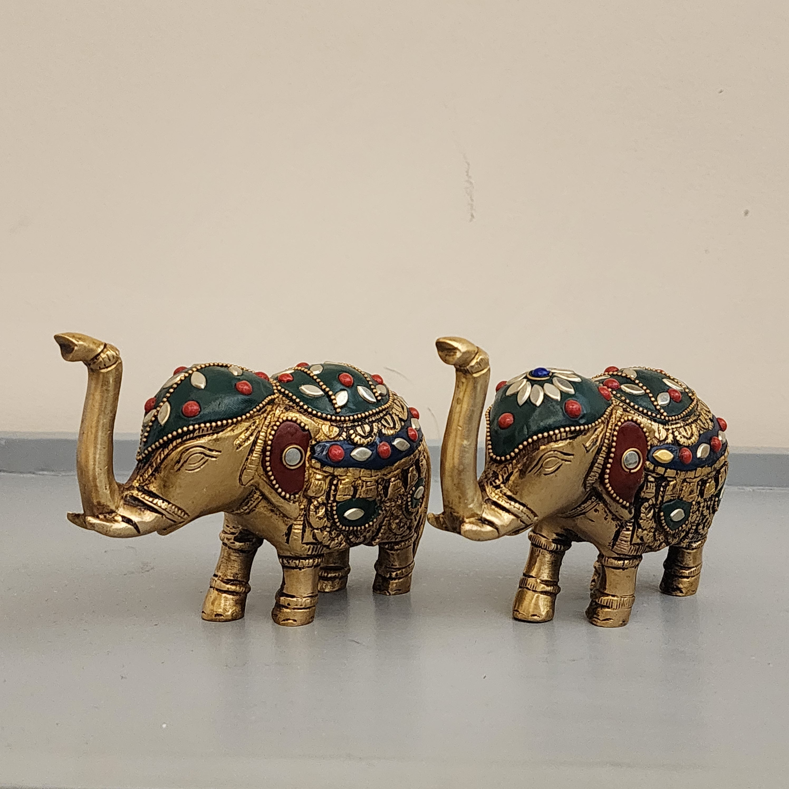 Elephant statue pair