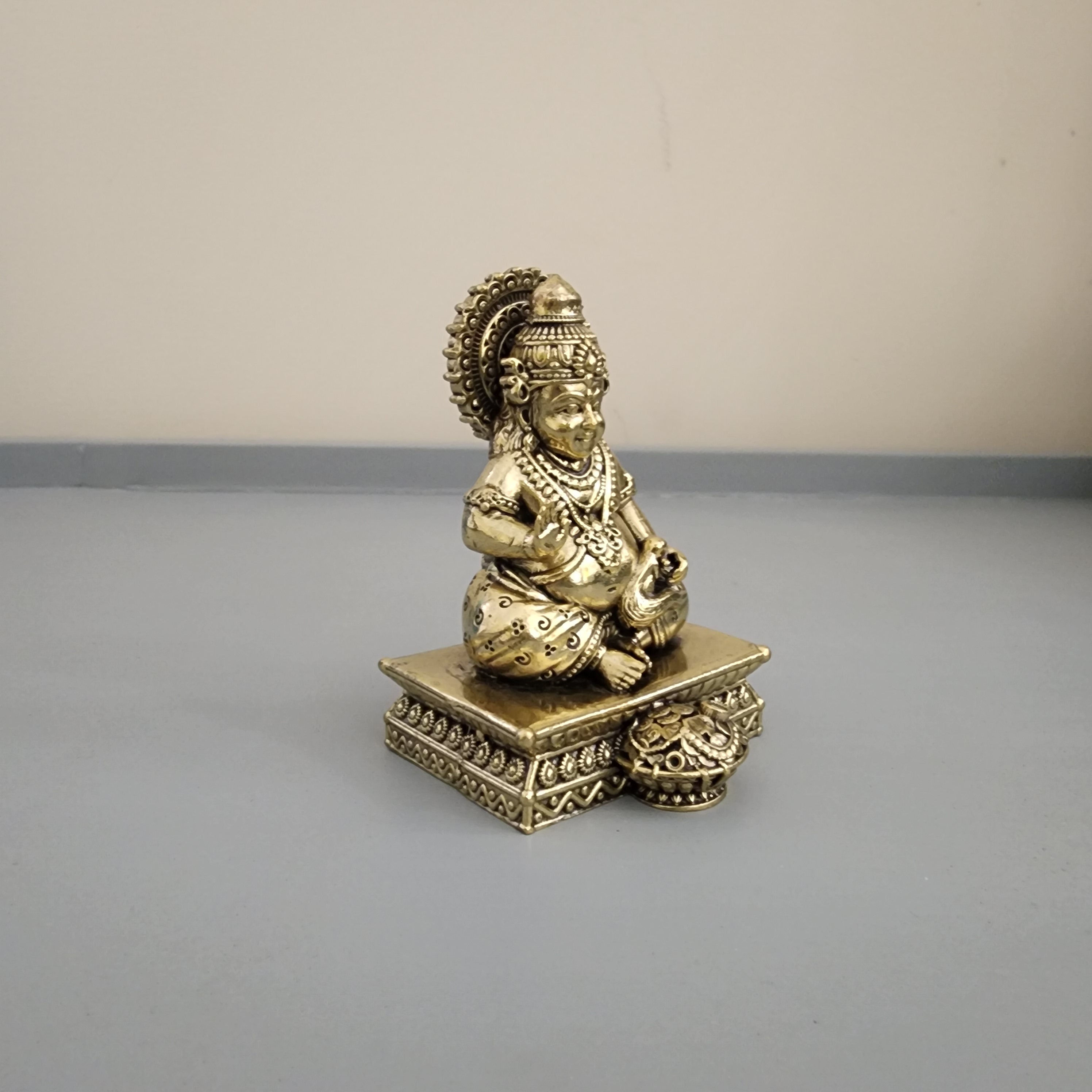 Kuber laxmi ji Statue