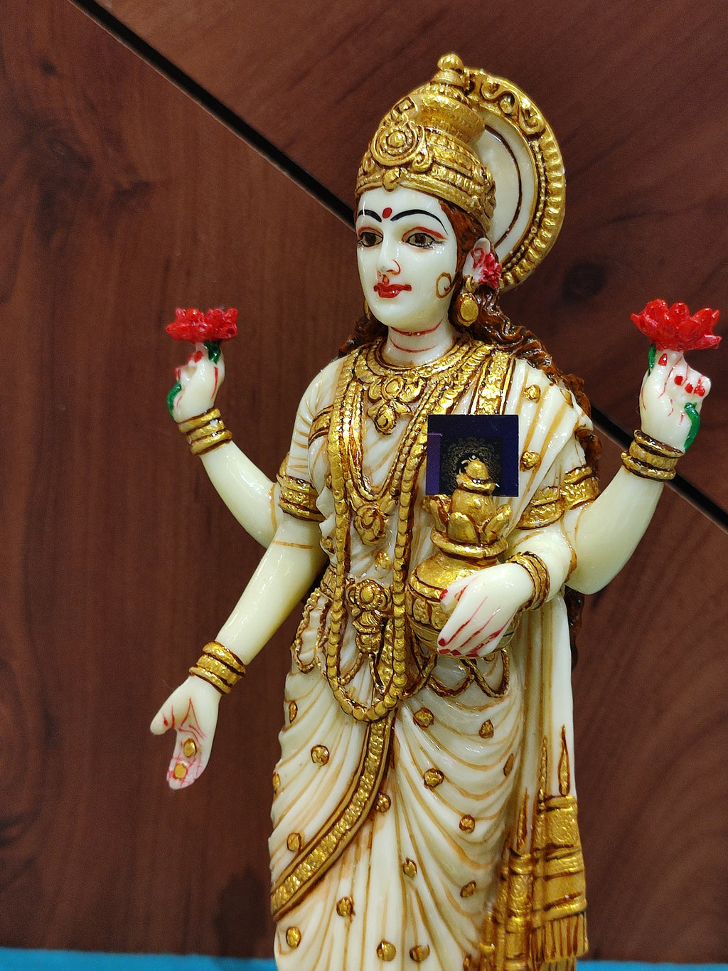 10 inch red finished laxmi maa statue (0.85 kg )