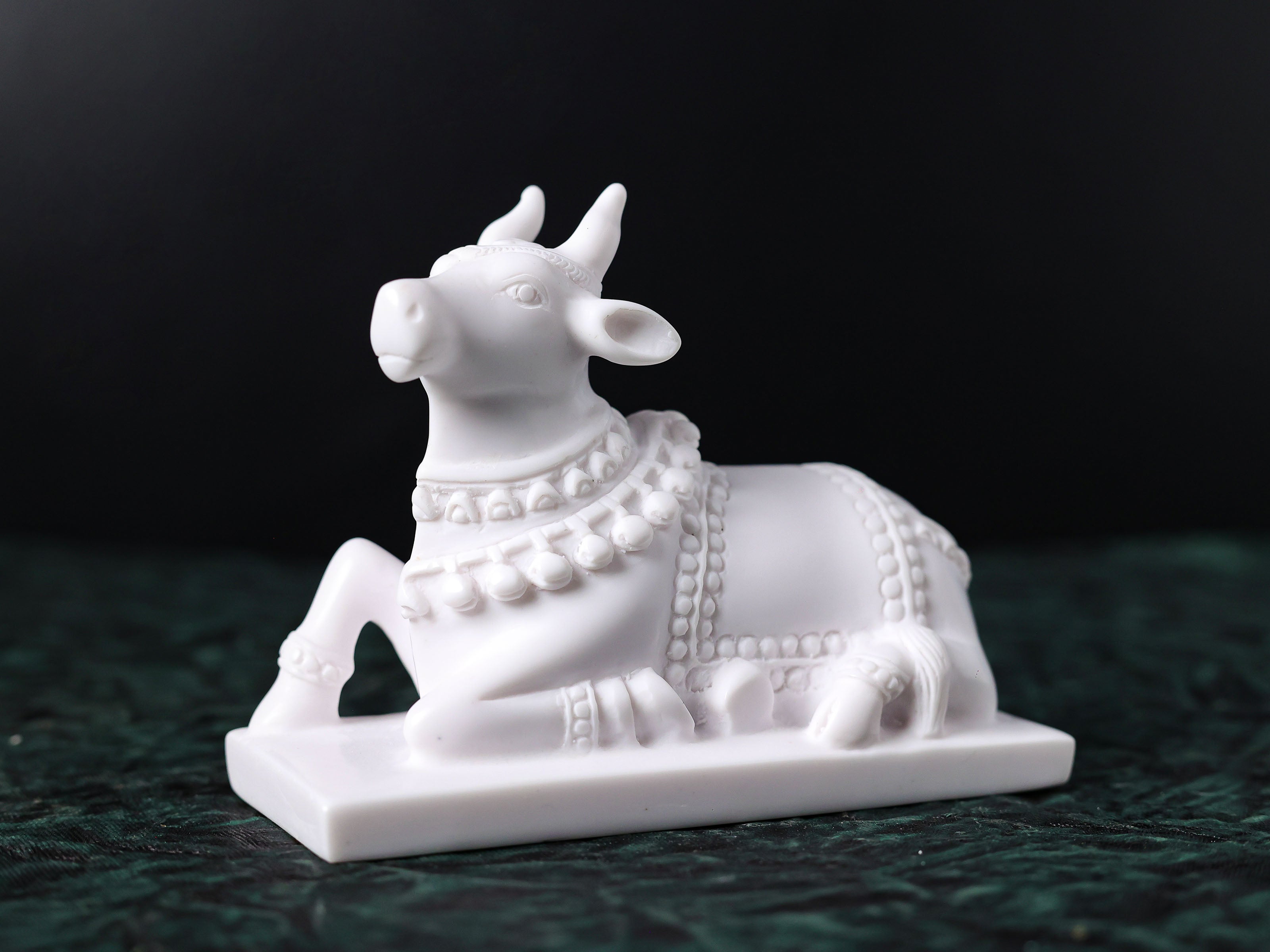 Nandi Statue Marble Dust FIGUIRNE