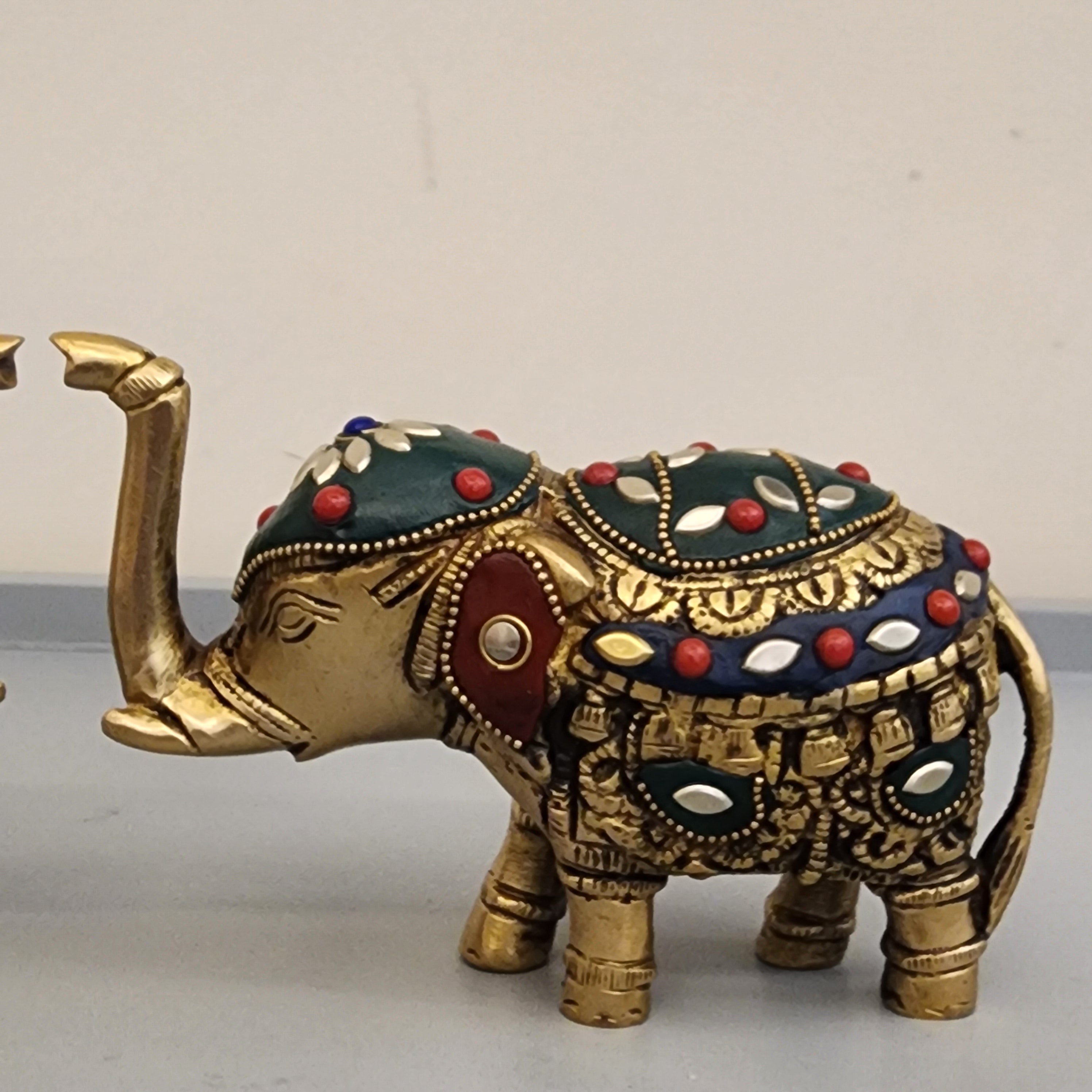 Elephant statue pair