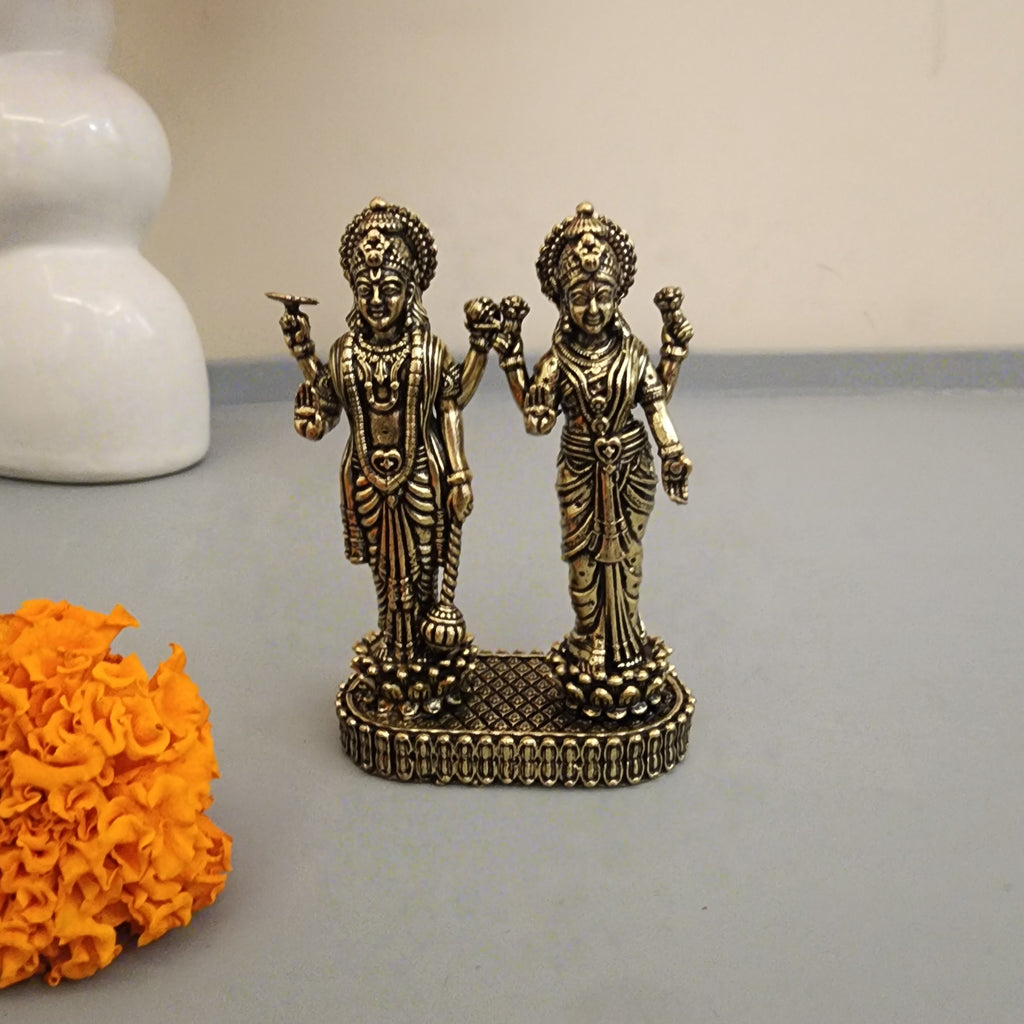 3 inch premium brass Small Vishnu Laxmi Statue 128 gram
