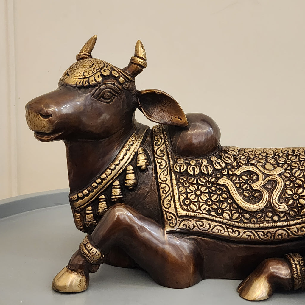 Brass Nandi Statue: Shiva's Bull Calf Idol (20cm) 5.5 kg