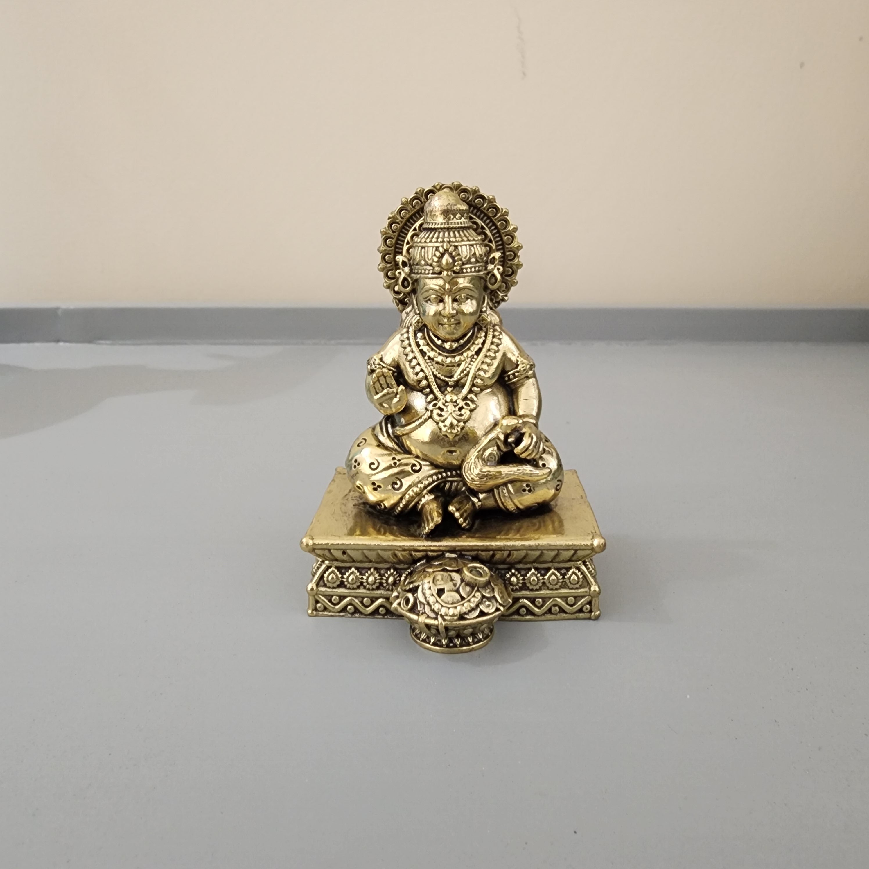 Kuber laxmi ji Statue