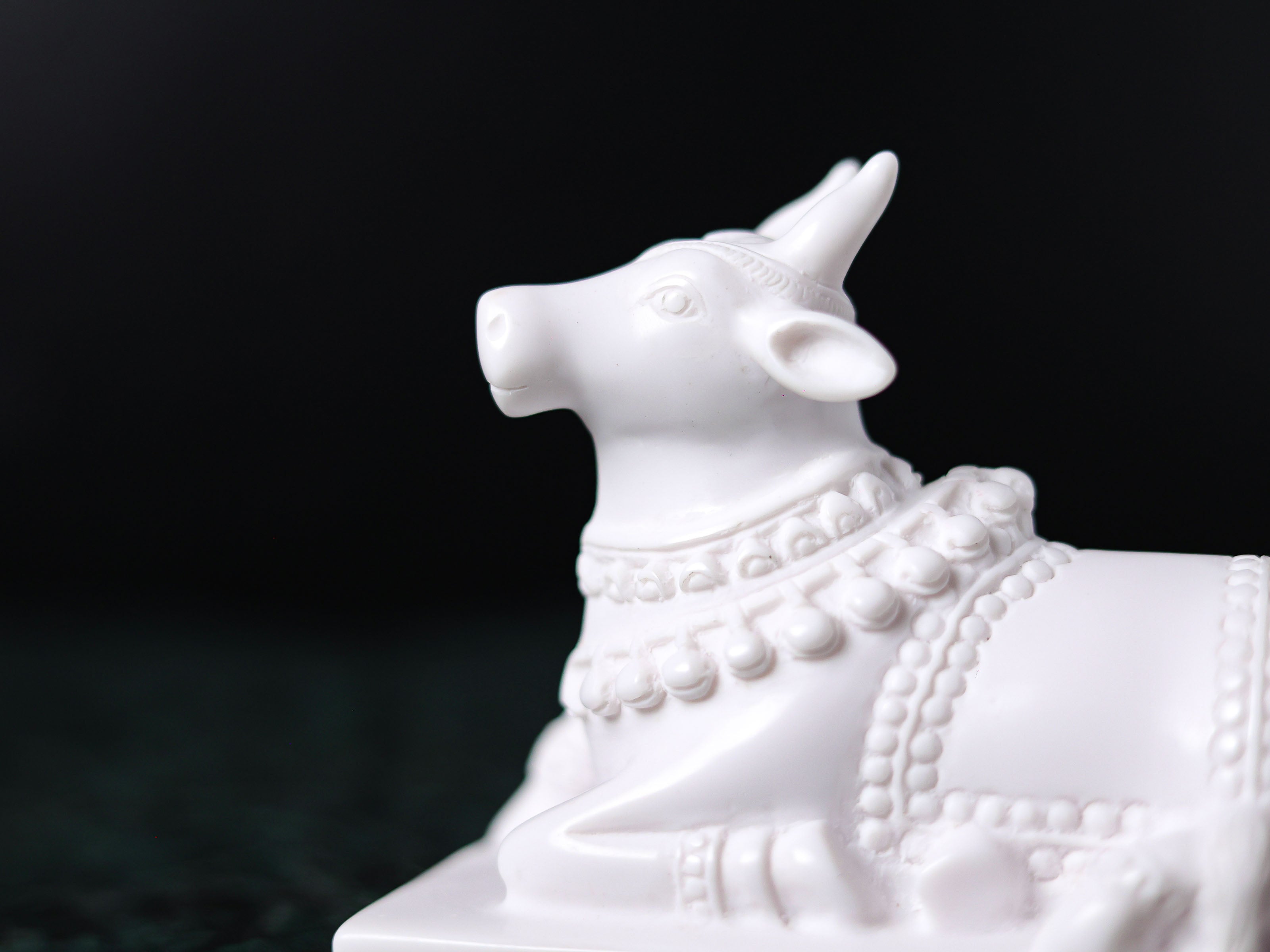 Nandi Statue Marble Dust FIGUIRNE