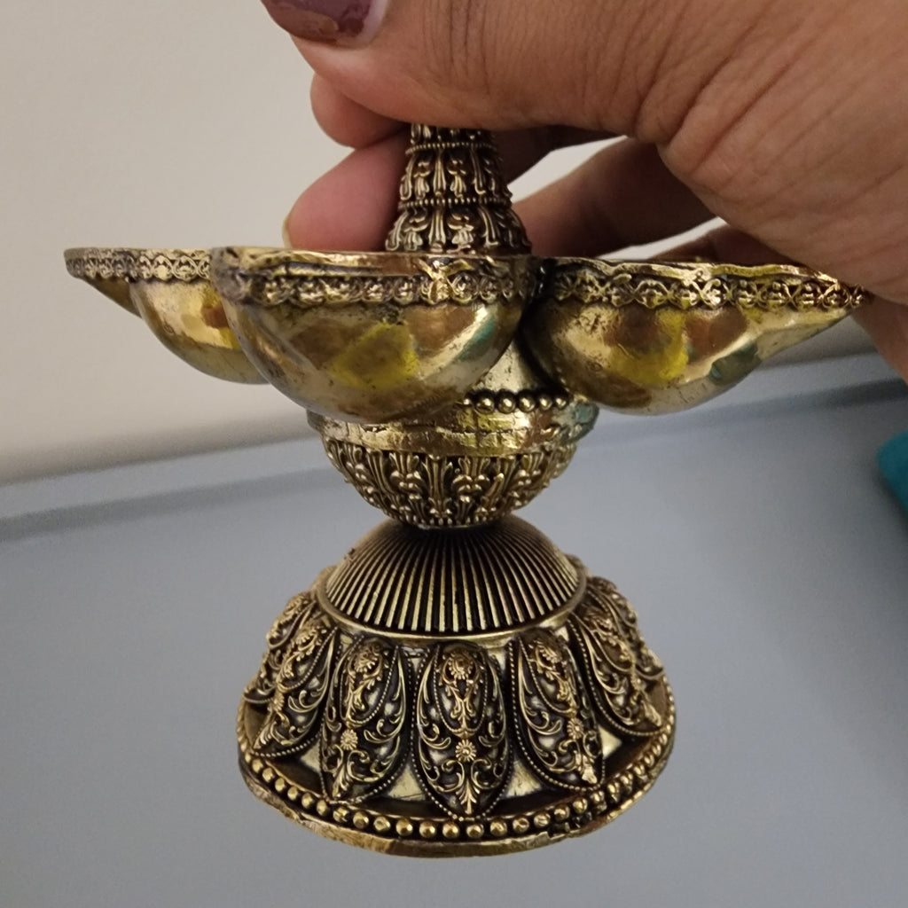 17 cm Annam Bird diya five wick (300 gram)