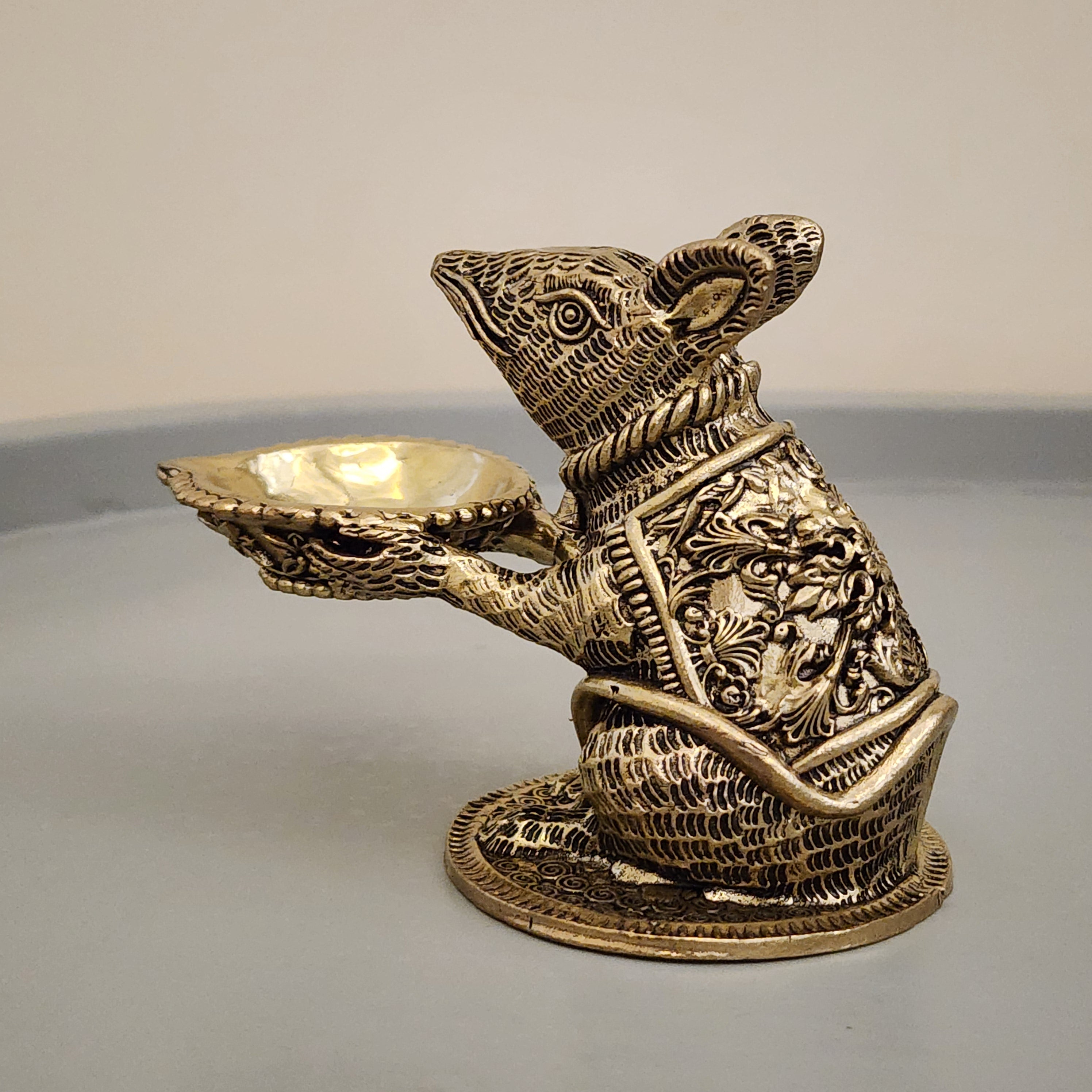 Premium Brass Mouse Diya | 3.5 Inch (180 Grams)